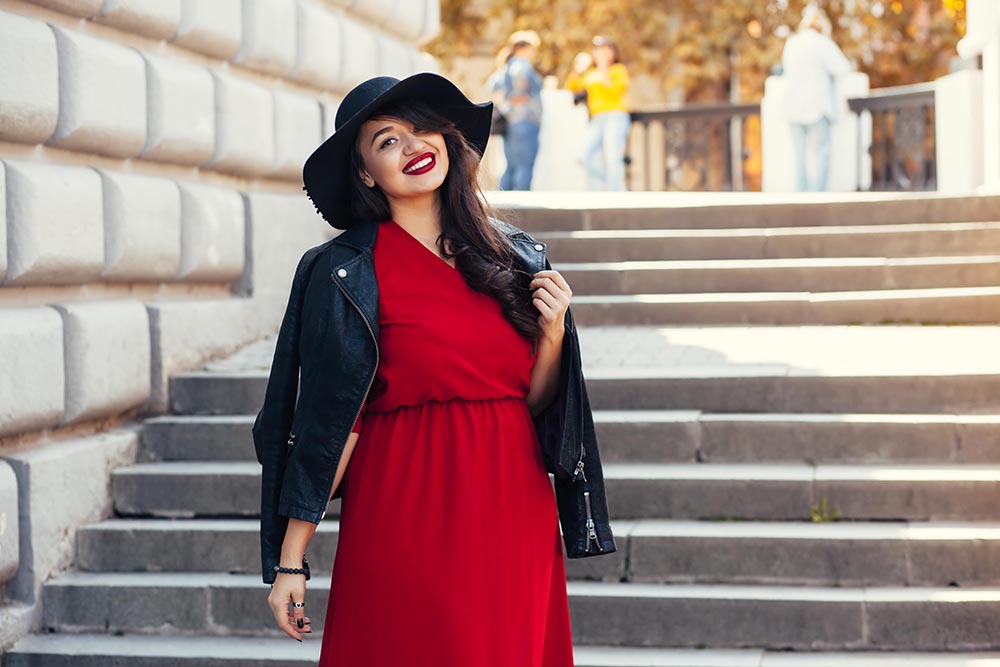 Why Are Curvy Women So Successful in the Fashion and Dating Industries Nowadays?